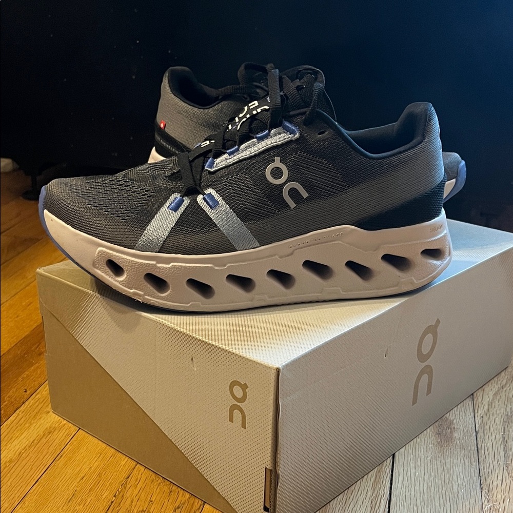 On Cloud Eclipse Running Gray And Black Sneakers … - image 2